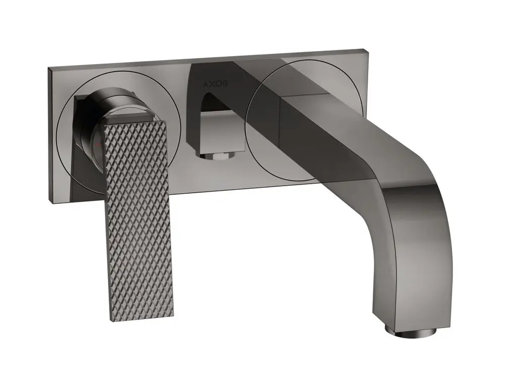 Wandmontierter AXOR-Waschtischmischer mit Hebelgriff und Auslauf in Polished Black Chrome, ausgestattet mit rautengeschliffener Oberfläche.